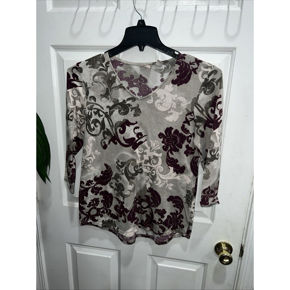 Chicos Floral Maroon Sage  Tee Shirt Size 1 Long Sleeve‎ V-Neck T Holiday 409